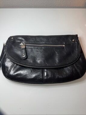 NineWest Black Leather Clutch with Zip Accent